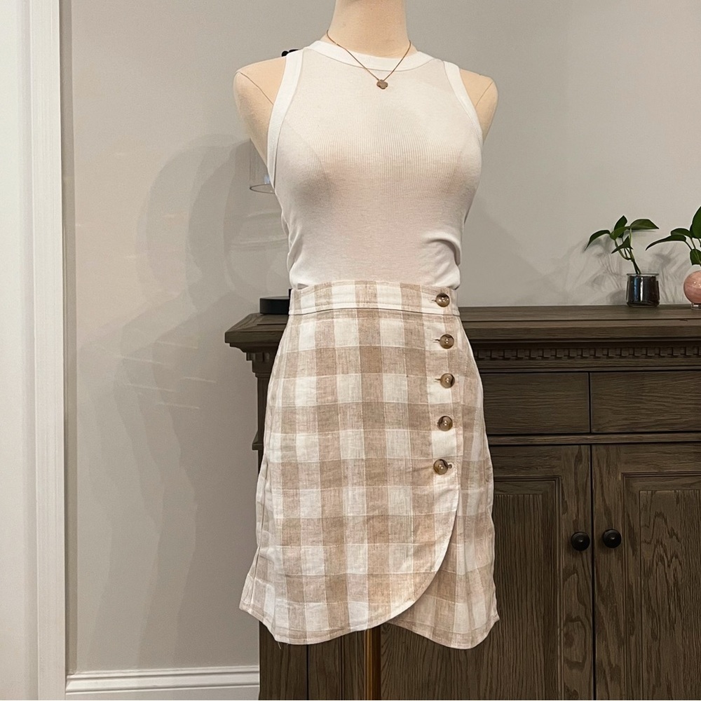 Madewell Linen-Blend Tulip-Hem Mini Skirt: Undyed Edition